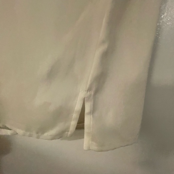 LIZ CLAIBORNE SHORT SLEEVE BLOUSE SZ 10 - Picture 4 of 7